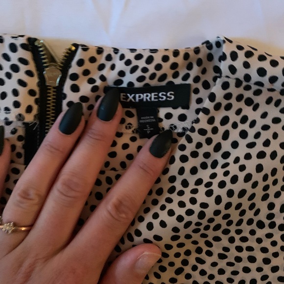 Express Leopard Top - Picture 2 of 2